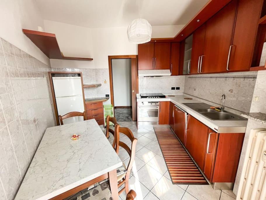 Ferienwohnung Airport+Train Station+Center Cozy City Loft Bergamo Exterior foto